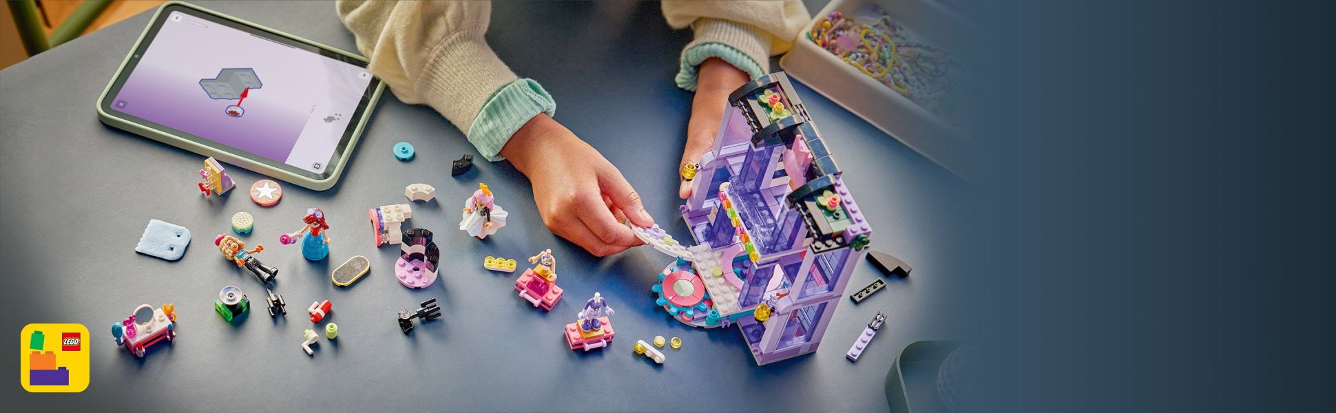 Includes interactive 3D building instructions