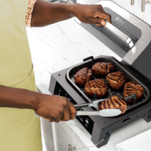 Best Buy: Ninja Foodi Smart XL 6-in-1 Indoor Grill with 4-qt Air