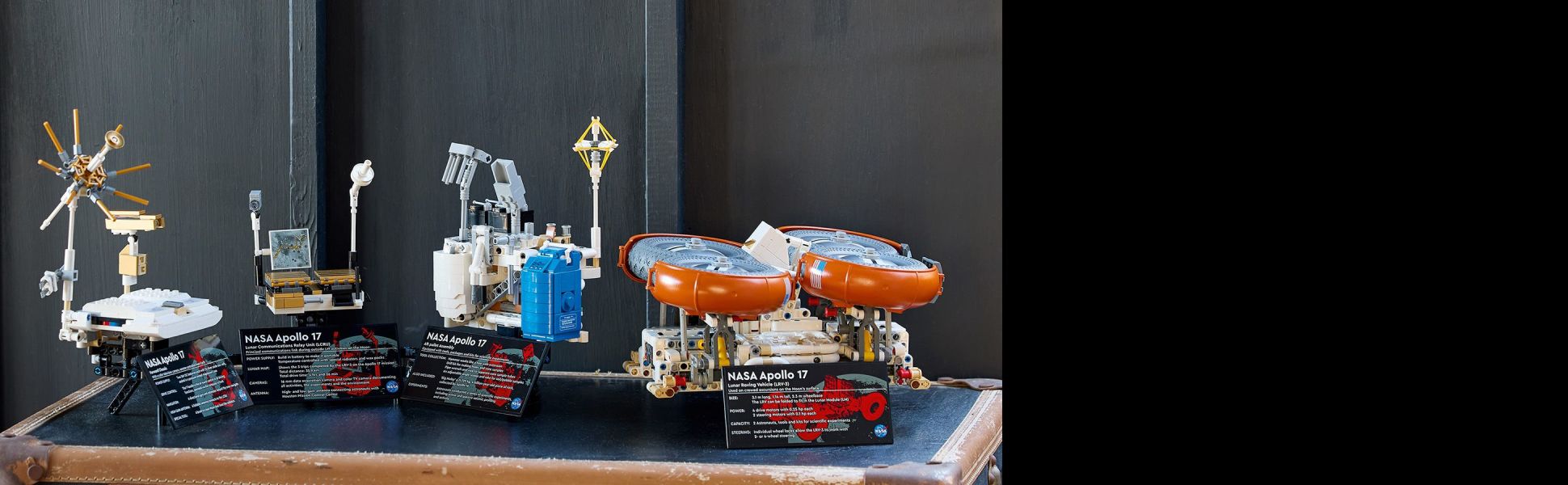 The set includes a displayable model version of the lunar rover module carried by Apollo 17, plus 3 attachable equipment sets.
