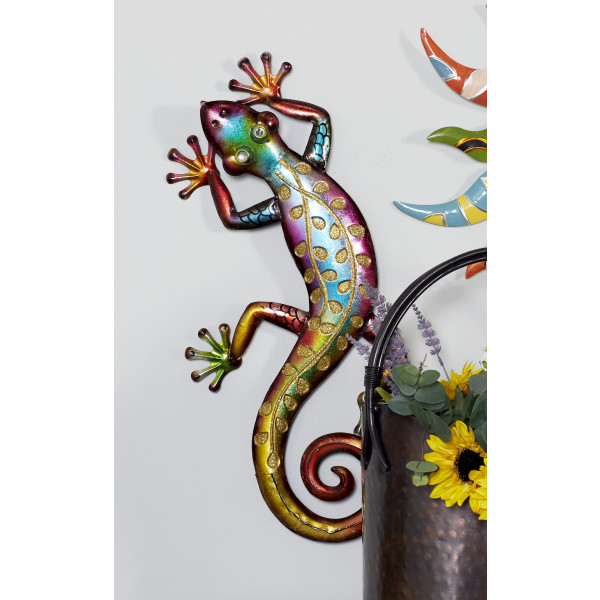 Litton Lane Metal Multi Colored Indoor Outdoor Fish Wall Decor