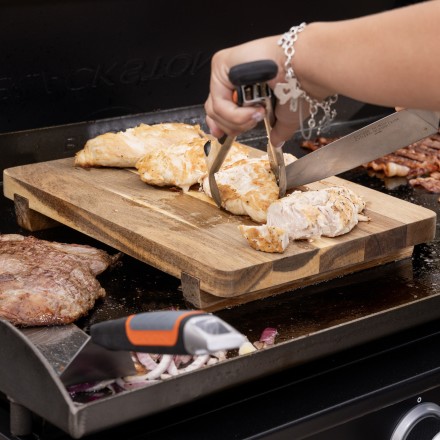 Blackstone Duo 17 Griddle and Charcoal Grill Combo