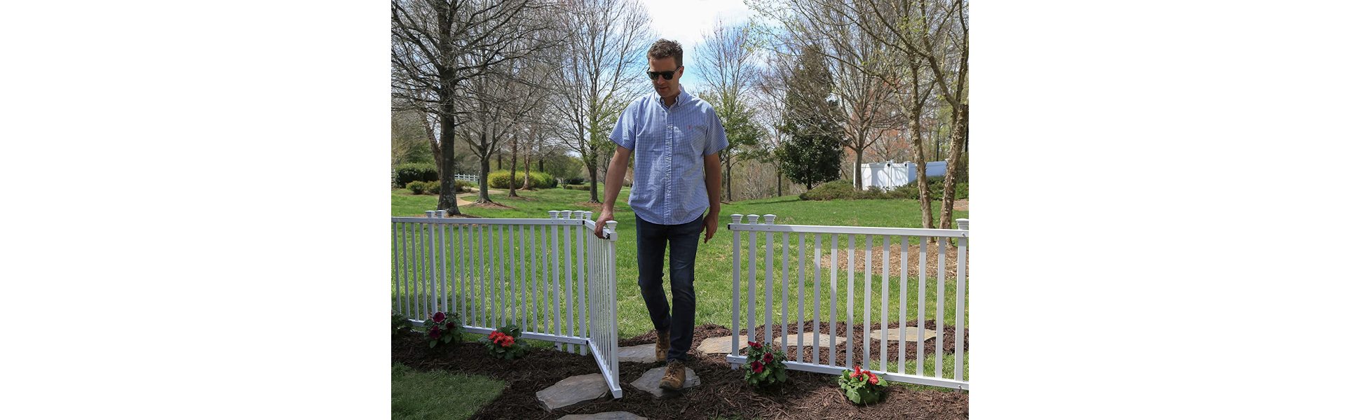 Zippity Outdoor Products 4.3 ft. W x 3 ft. H White Vinyl