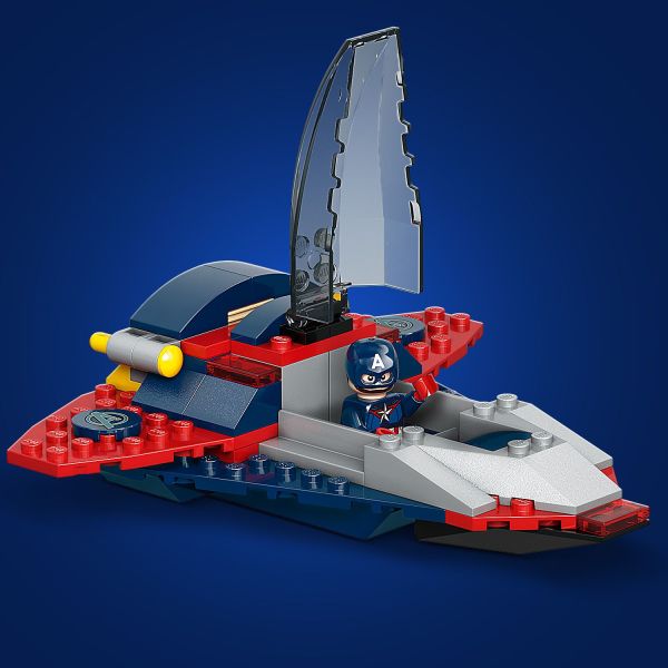 Featuring 2 shooters, an opening cockpit and shield storage.
