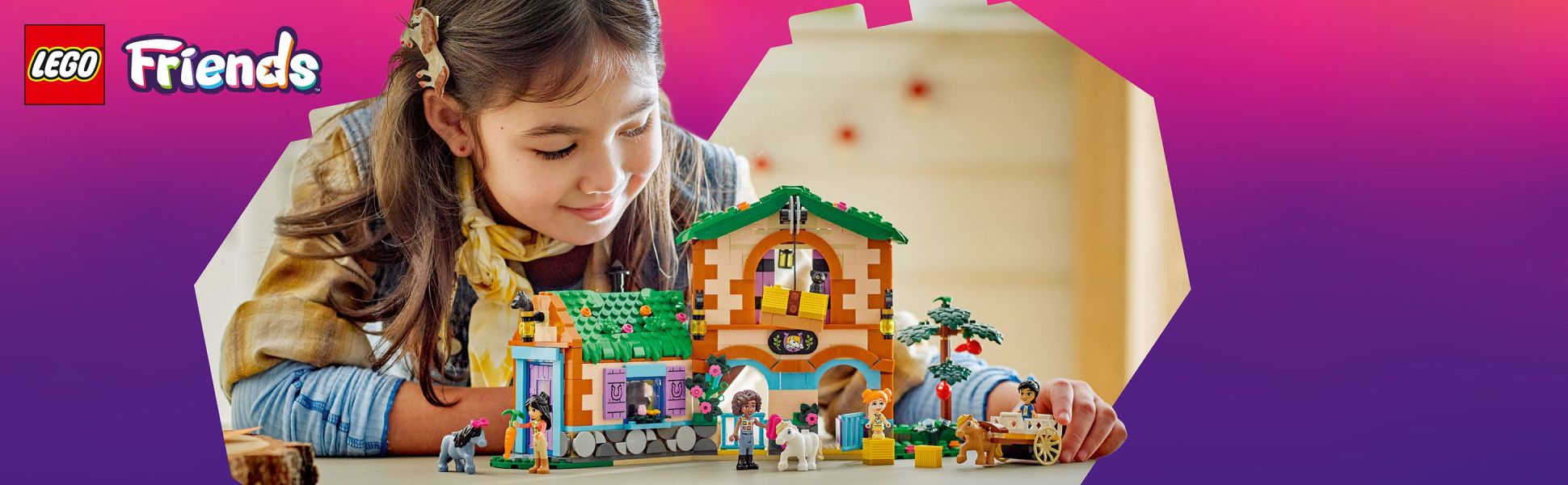 Delight the young horse lover in your life with this fun-filled Pony Ranch & Stable building toy for girls and boys.