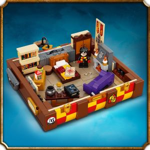  LEGO Harry Potter Hogwarts Magical Trunk, Luggage Set