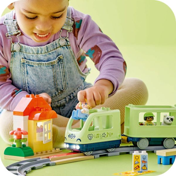 The train plays sounds as it rolls over the action bricks.