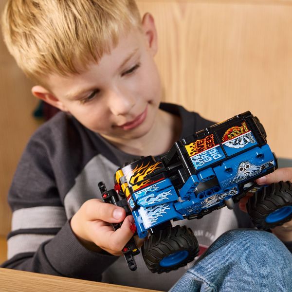 LEGO Technic Monster Jam Grave Digger Fire and Ice Building Toy