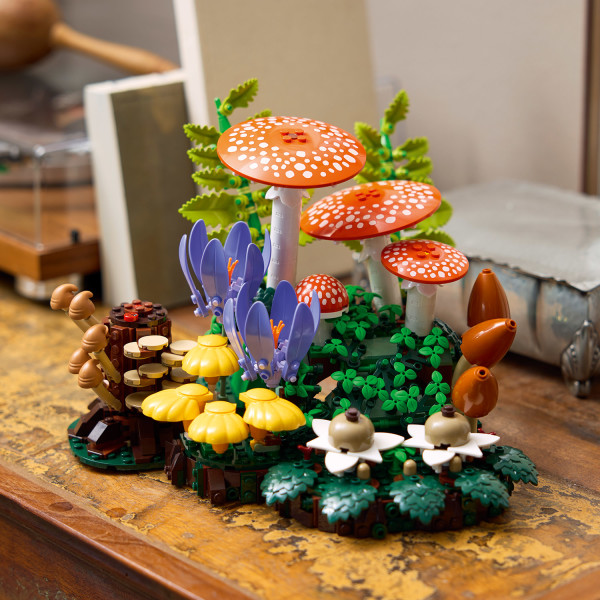 This model brings a touch of woodland magic to your home decorations.