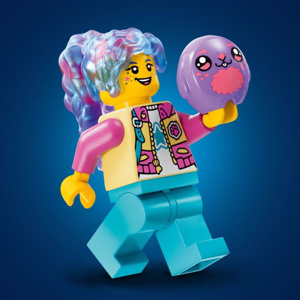Includes a plushie toy accessory.