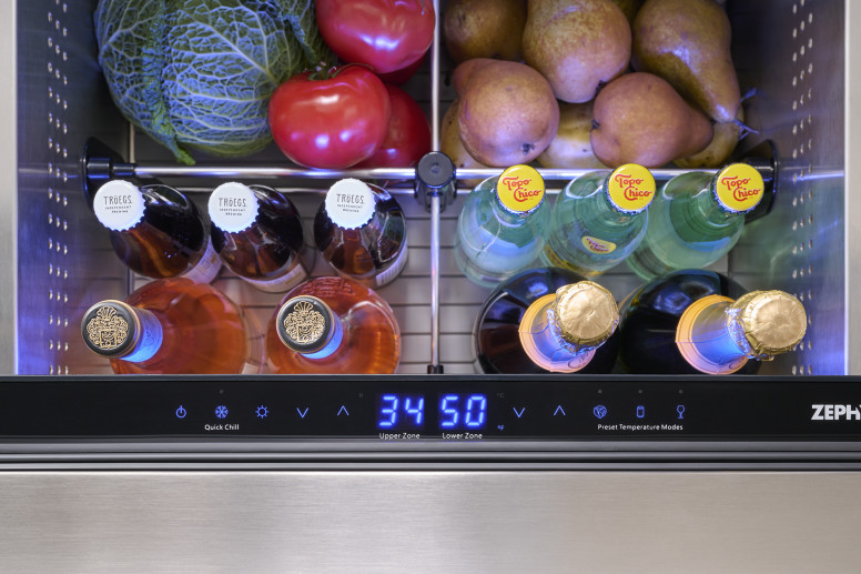 3-Color Electronic Touch Controls – a backlit control panel synchronizes with the LED lighting in Cloud White, Deep Blue, and Amber