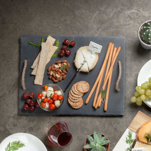 RUSTIC FARMHOUSE ROUND CHEESE BOARD & KNIFE SET