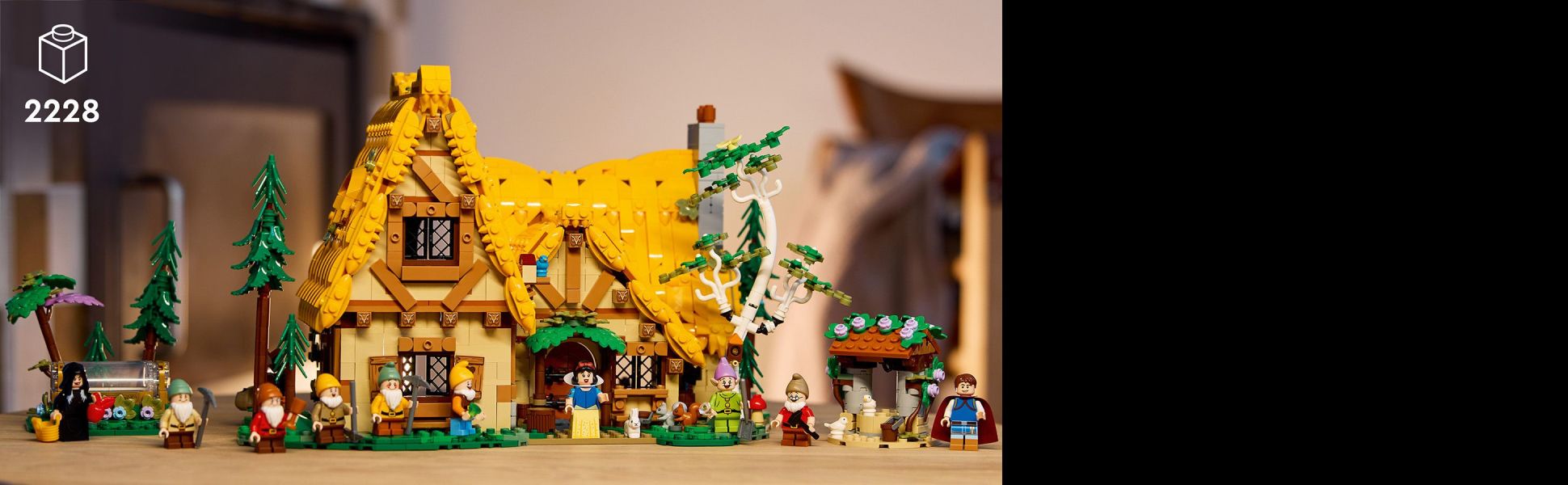 Multiple rooms to explore, plus a wishing well and 6 LEGO Disney animal figures, meet a passion for movie-related details.