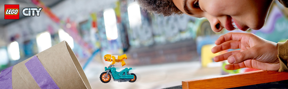 Acheter Lego City Stuntz Stunt Bike : Chicken 60310 - Juguetilandia