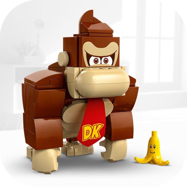 The set also includes a Banana element with face decoration.