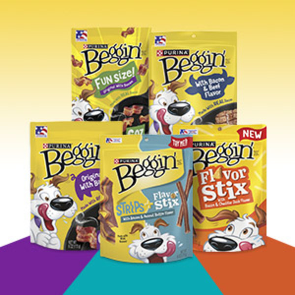 Product family shot featuring Beggin’ Fun Size, Bacon & Beef Flavor, Original with Bacon Strips, Strips + Flavor Stix with Bacon & Peanut Butter Flavor, and Flavor Stix Bacon & Cheddar Jack Flavor.