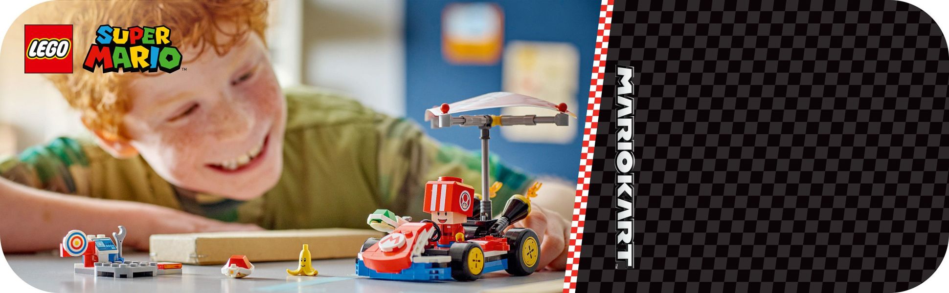 Build a Standard Kart and prepare for drifting and gliding action with this collectible Mario Kart playset for kids.