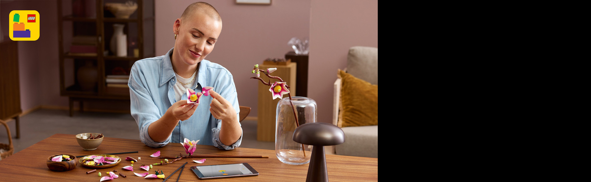 Includes interactive 3D building instructions