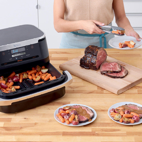 NINJA Foodie Dual Zone Flex Basket 7 qt. Black Air Fryer Mega Zone