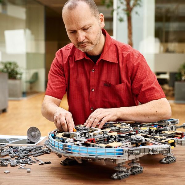 LEGO Star Wars Millennium Falcon 75192 Multi 6175771 - Best Buy