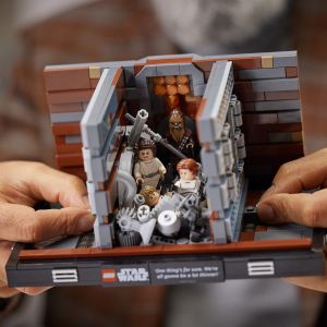 LEGO Star Wars Death Star Trash Compactor Diorama Series 75339