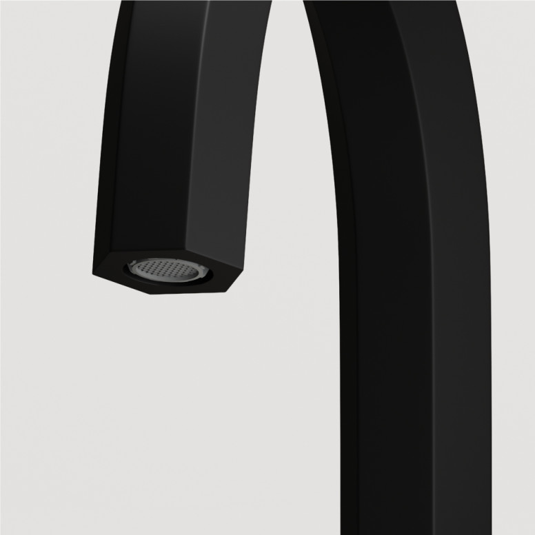 Easy-to-Clean Nozzle Resists Mineral Buildup