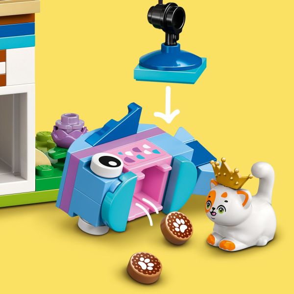 Reveal the treats inside the piñata.
