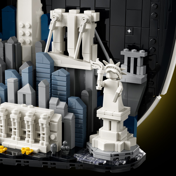 Recreate the Brooklyn Bridge and the Statue of Liberty, plus more.