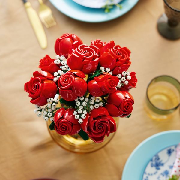 ▻ Probado muy rápidamente: LEGO ICONS Botanical Collection 10328 Ramo de  rosas - HOTH BRICKS