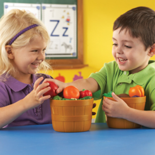 Learning Resources New Sprouts Bushel of Fruit, Play Food, Ages 18