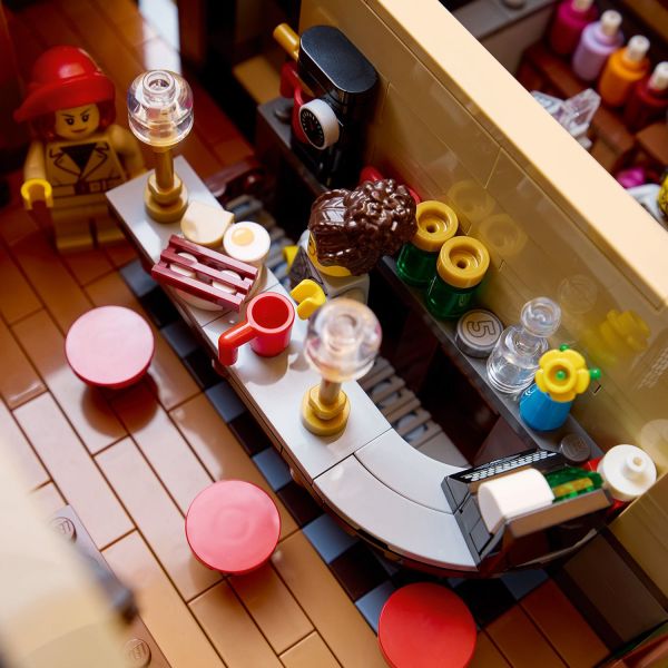 Food and drinks are served in the 1st-floor restaurant.