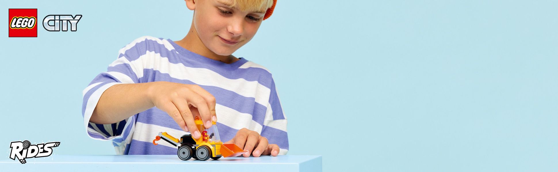 Introduce kids to a world of imaginative play with the LEGO City Rides Construction Loader playset.