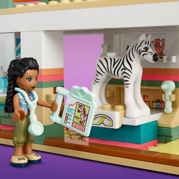 LEGO Friends Mia's Wildlife Rescue 41717 - Walmart.com