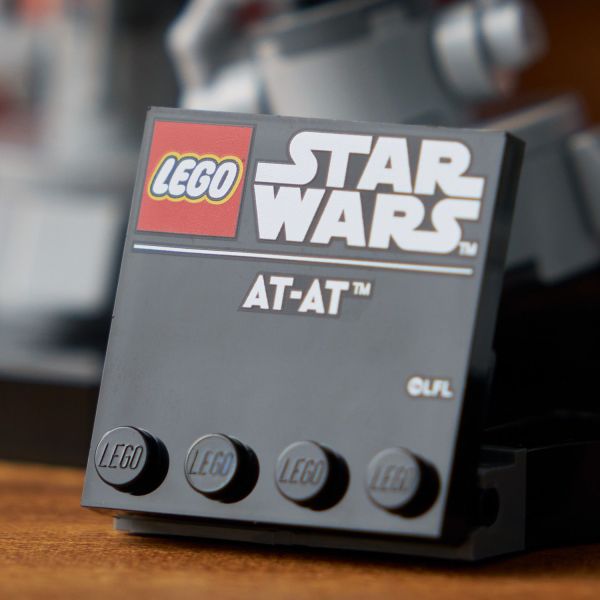 Showcase your creation on the buildable stand with nameplate.