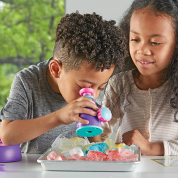 Learning Resources Primary Science Deluxe Lab Set, Experiments for