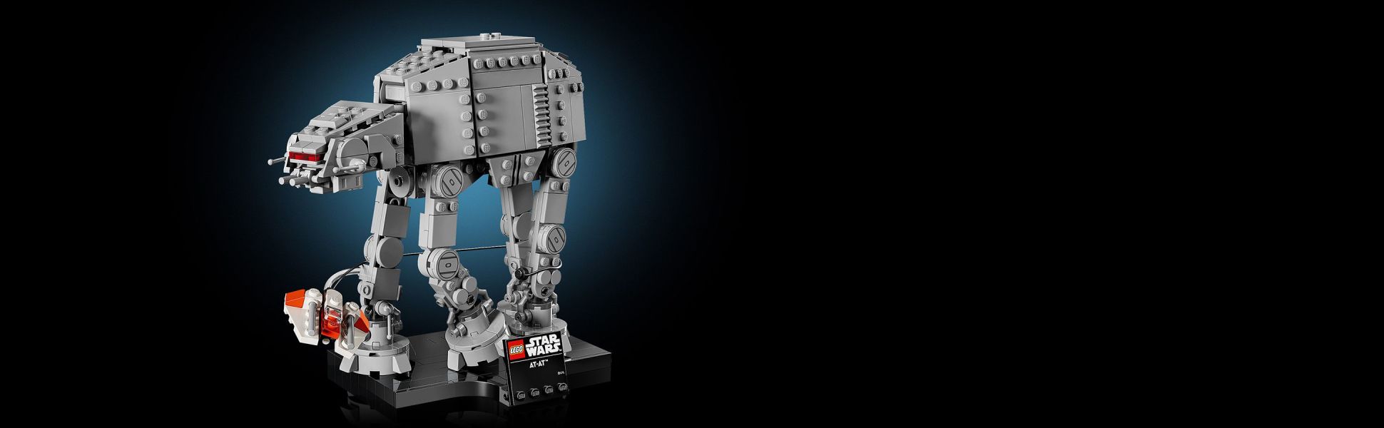 Relive dramatic battle action on the ice planet Hoth from Star Wars: The Empire Strikes Back with this mid-scale build-and-display model.