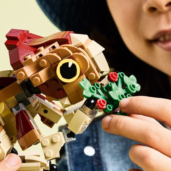 Includes a buildable plant with flowers for Dolores to eat.