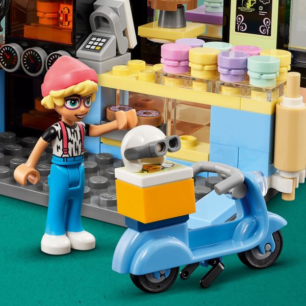 The scooter is the perfect way to deliver the macarons.