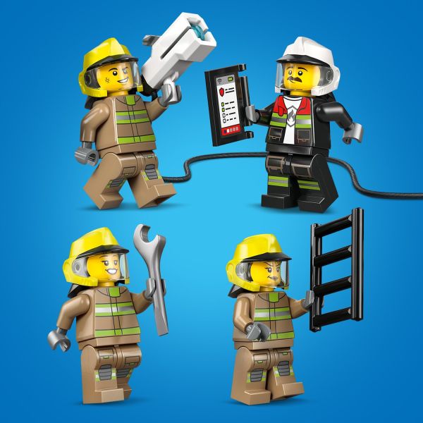 Includes 4 firefighter minifigures with helmets.