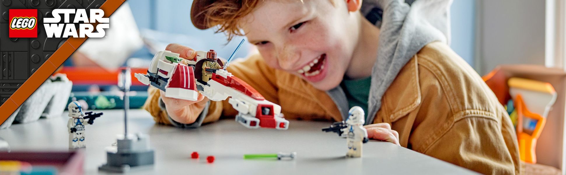Role-play thrilling action from Star Wars: The Mandalorian Season 3 with this fun LEGO Star Wars building toy for kids.