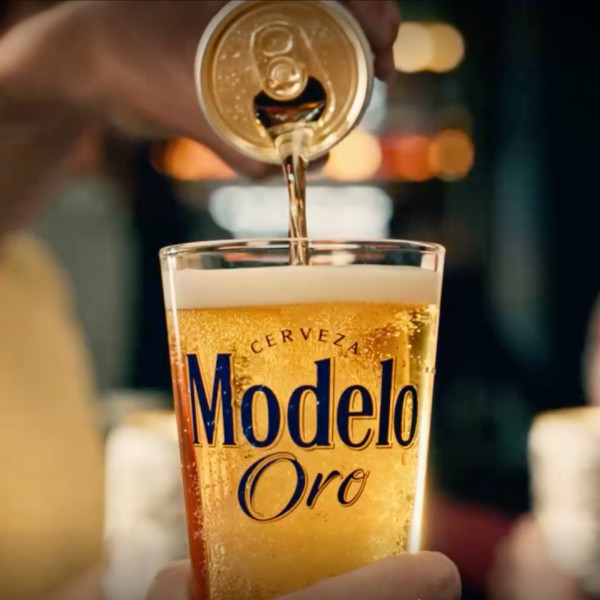 Modelo Oro Lager Light Beer - 12pk/12 fl oz Cans