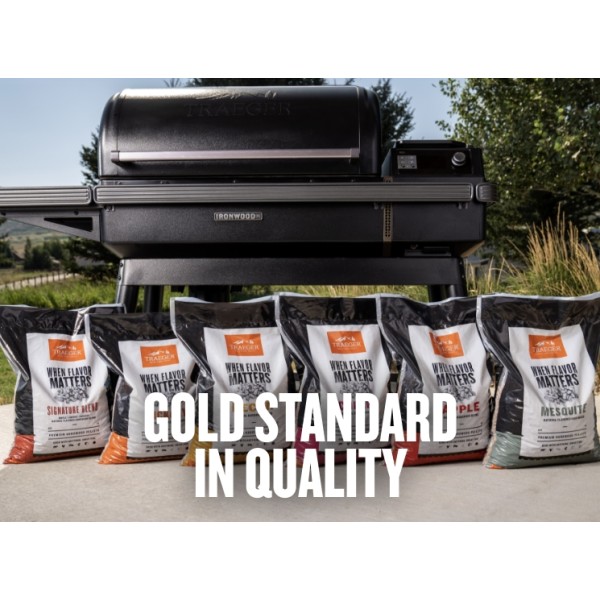 Traeger Signature Blend All-Natural Wood Grilling Pellets, 20 lb