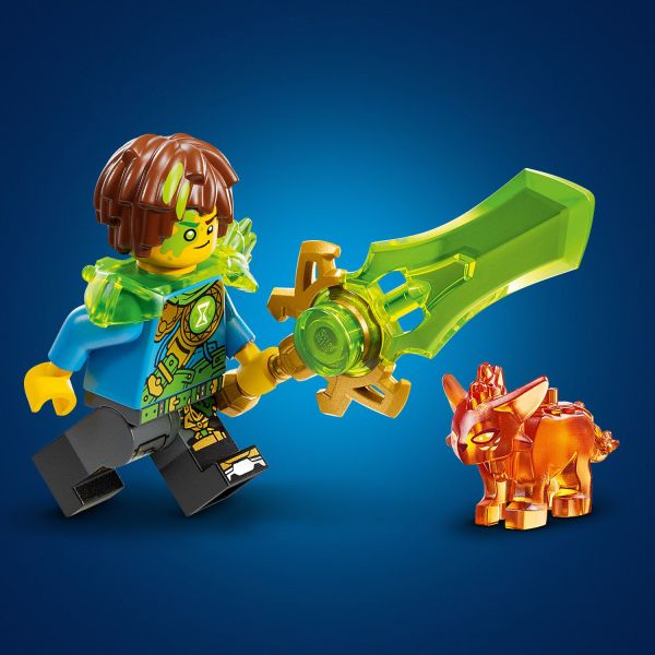 Comes with a collectible sword accessory and Treasure Creature.