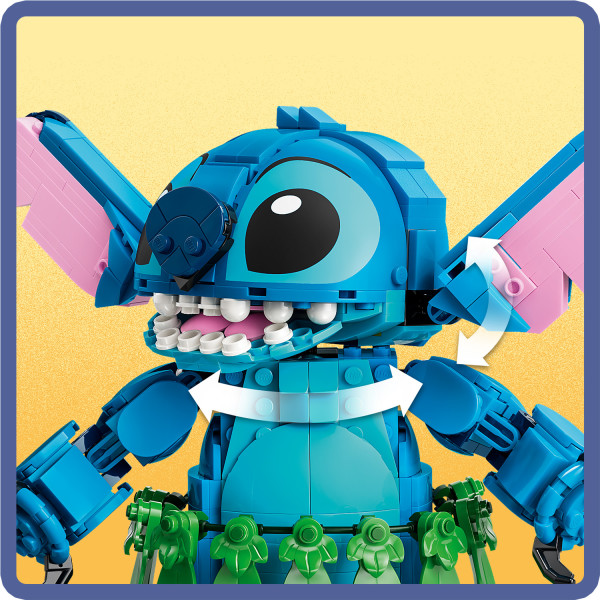 Stitch’s head, ears, arms and hands move to make dynamic poses.
