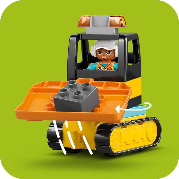 Bulldozer’s cab spins through 360˚.