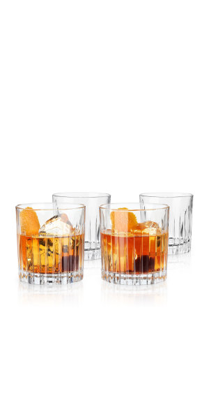  Viski Footed Crystal Scotch Glasses Set of 2 - Premium Liquor  Drinking Glass, Classic Whiskey Bourbon Glasses and Scotch Glass Gift Set,  8 oz : Everything Else