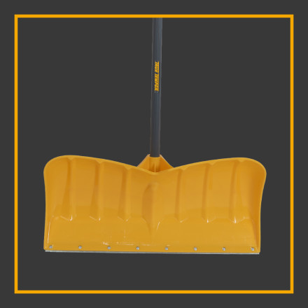 True Temper 41.25 in. Handle Steel Snow Shovel and 26 in. Plastic