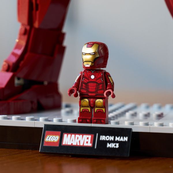 Share the fun with Build Together in the LEGO Builder app.