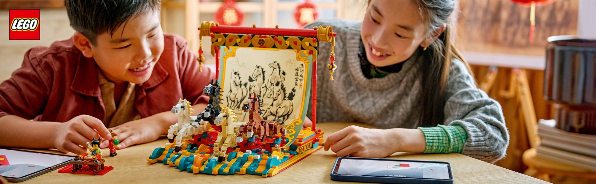 Bring traditional brush painting to life and create delightful animal decor with this building kit for the whole family to enjoy.