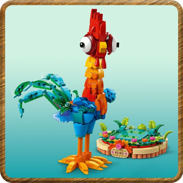Building set with chicken character, stand and nameplate.