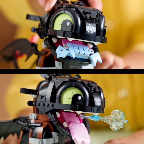 Choose between the fish and plasma-blast attachments.
